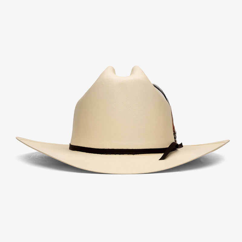 Sombrero Lona Fina Americana Pluma Roja – vista de frente